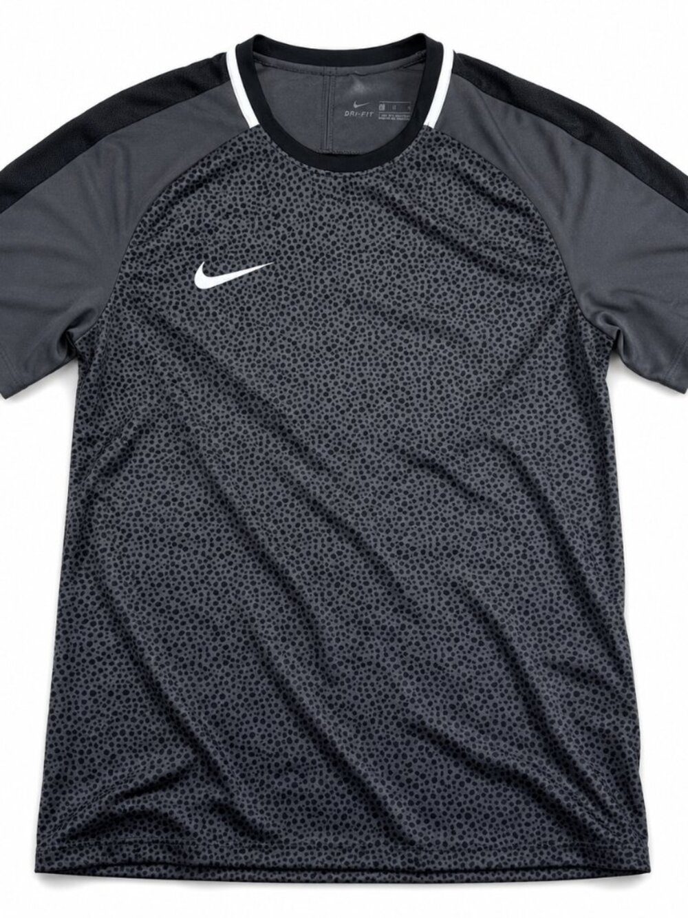 Nike Dri-FIT Soccer Jersey Mens Large Gray Black Athletic Training Shirt L